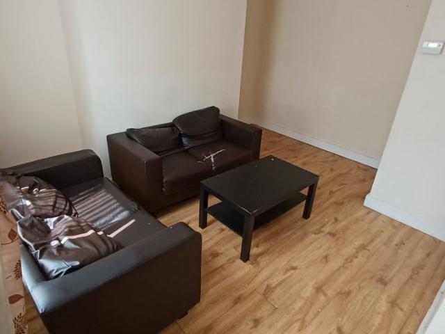 House for rent in Hyde Park, West Yorkshire
