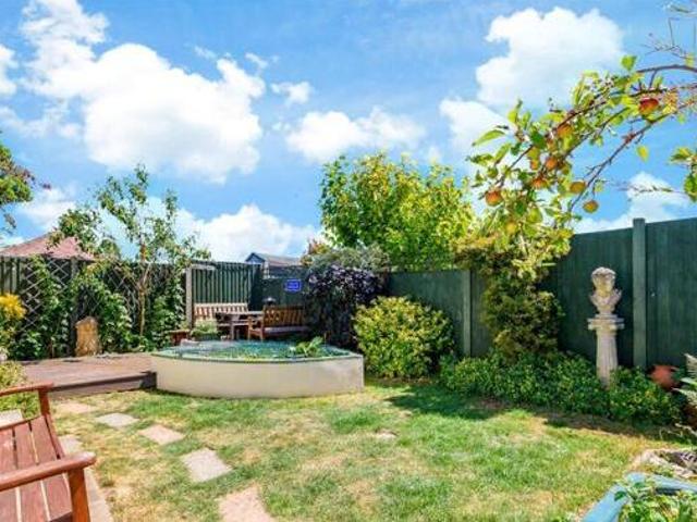 House for sale in Hawley, Monks Orchard