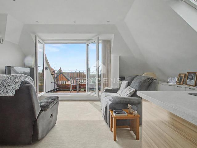 Apartment for rent in Frinton and Walton, Dale Hill