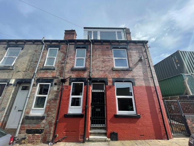 House for rent in Hyde Park, West Yorkshire