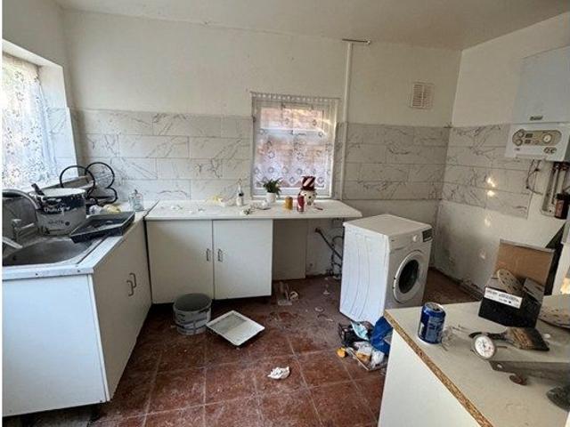 House for rent in Upton Park, Greater London