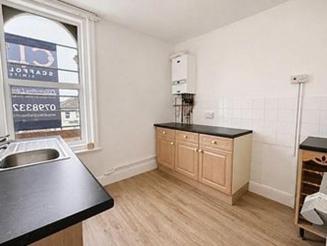 Apartment for rent in Cliftonville West, Acol