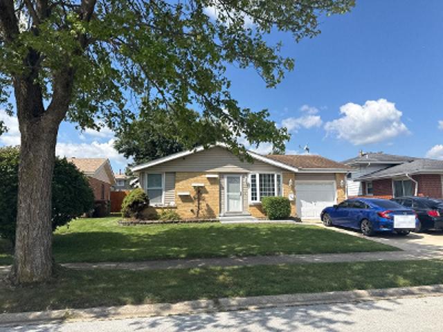 House for sale in Oak Forest, Illinois