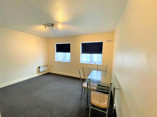 Apartment for rent in South Beckton, Greater London