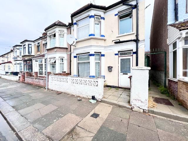 Apartment for rent in Greater London