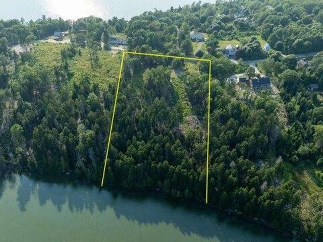 Land for sale in Bailey Island, Maine