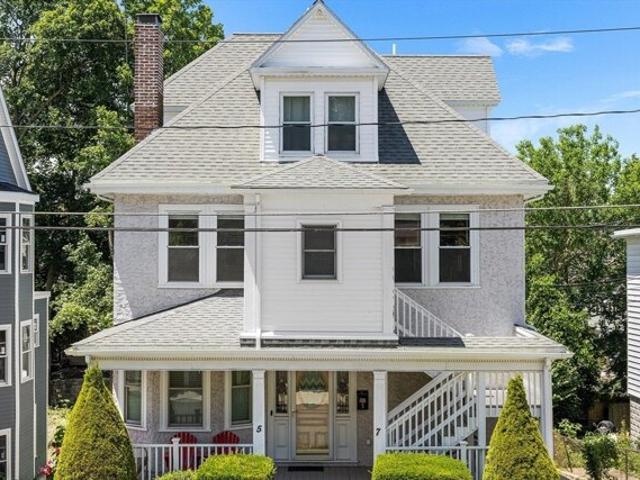 Condo for sale in Belmont