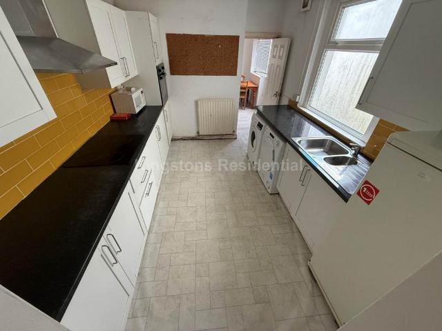 House for rent in Falcon Lodge, Wales