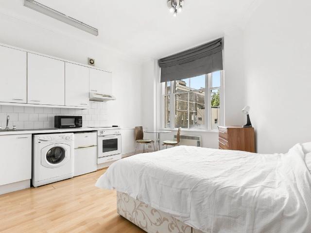 Studio for rent in South Kensington, Greater London