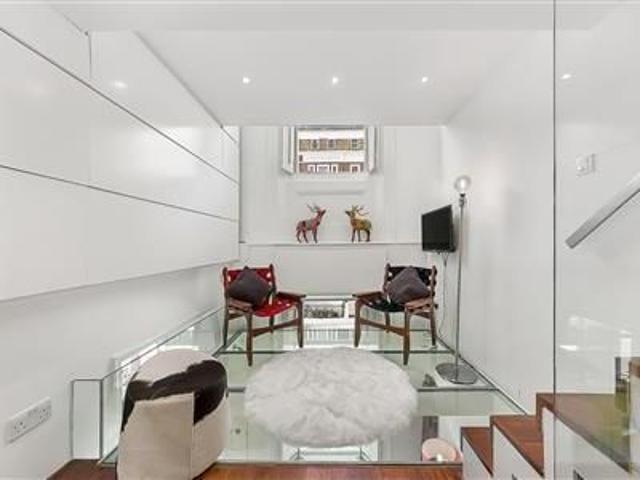 Apartment for rent in South Kensington, Greater London