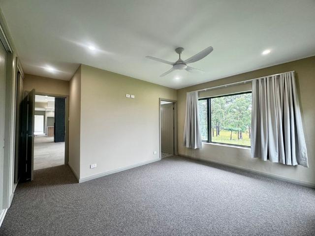 Room for rent in Coopernook, New South Wales