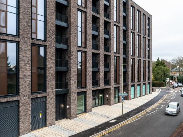 Apartment for rent in Horsell, Woking