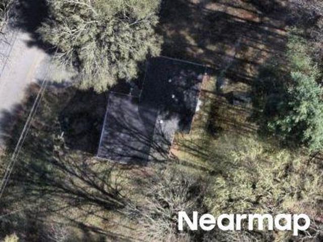 House for sale in Charlton