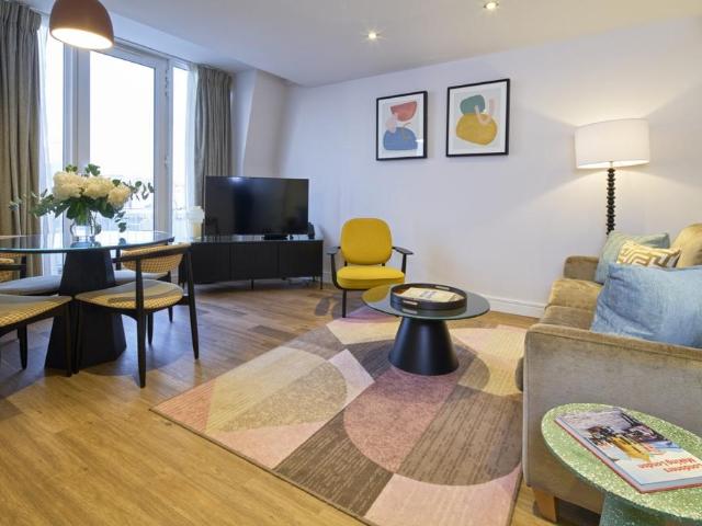 Apartment for rent in Brompton, Greater London