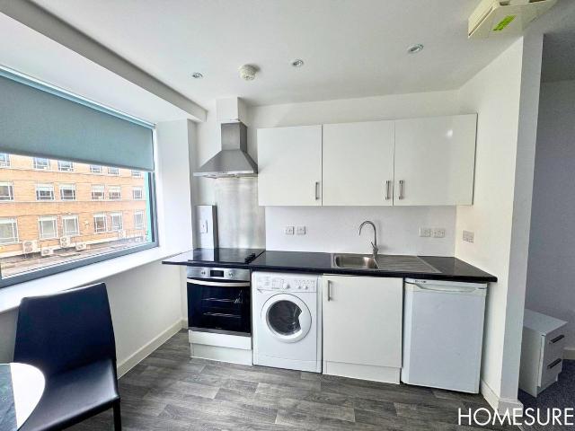 Apartment for rent in Cavern Quarter, Calderstones