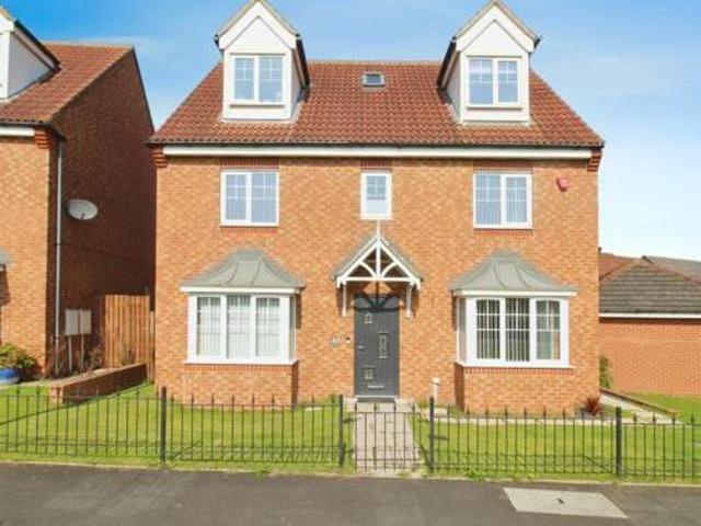 House for sale in Ashington, Northumberland
