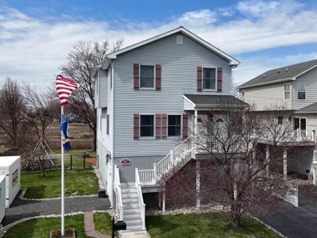 House for sale in Monmouth, New Jersey