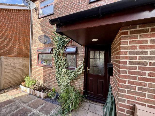 Apartment for rent in Liphook, East Hampshire