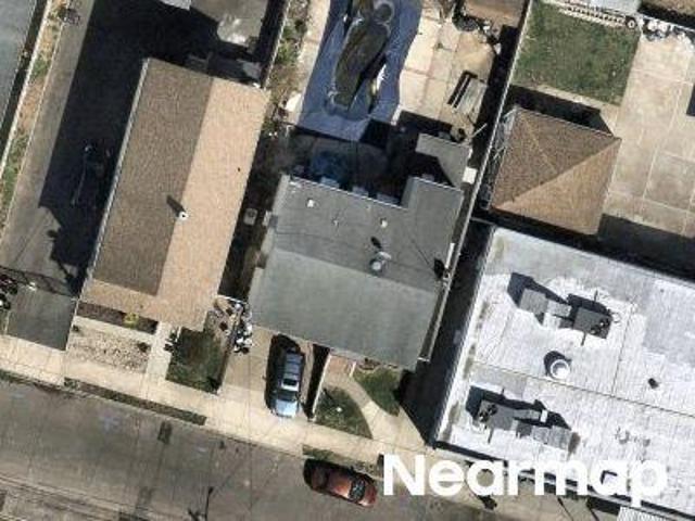 House for sale in Carteret, New Jersey