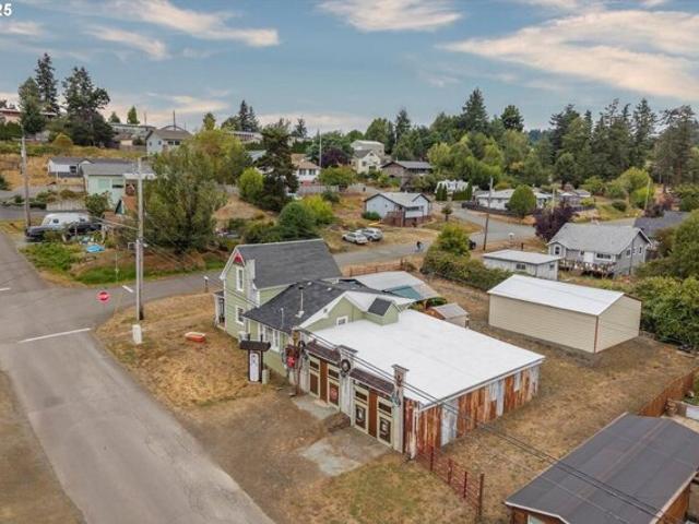 House for sale in Oregonia