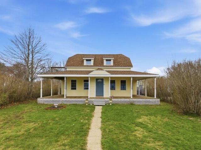 House for sale in Cataumet, Massachusetts