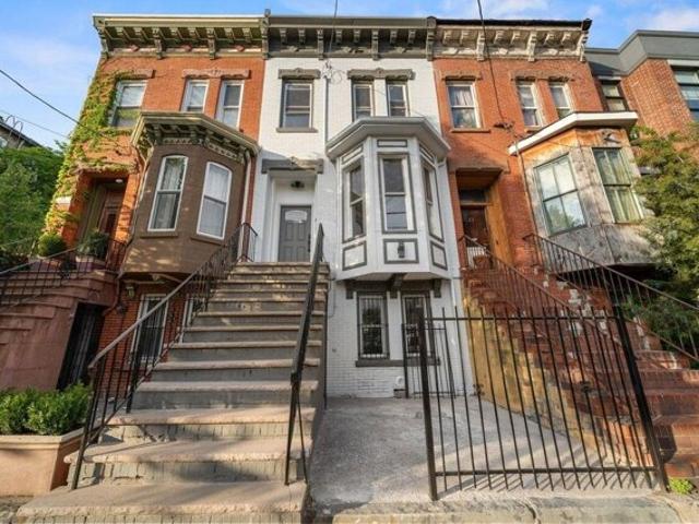 House for sale in Hudson, New Jersey