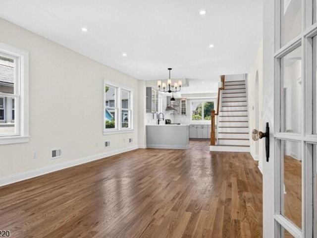 House for sale in Roselle, New Jersey