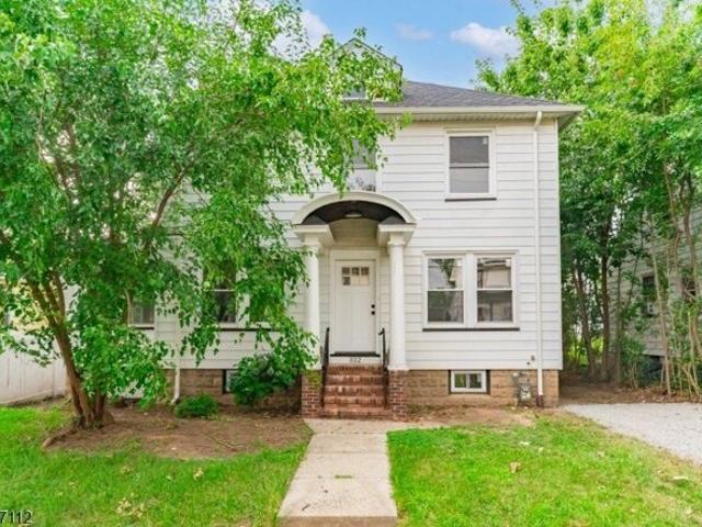House for sale in Roselle, New Jersey