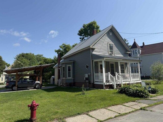 House for sale in Saint Johnsbury, Vermont