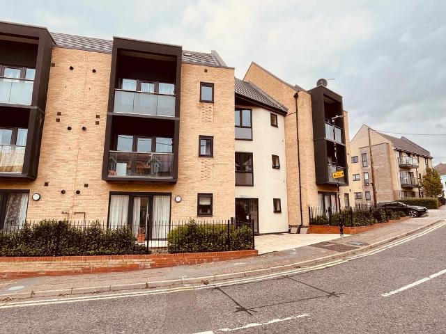 Apartment for rent in Bocking, Chipping Hill