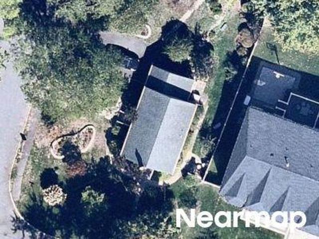 House for sale in Paramus, New Jersey