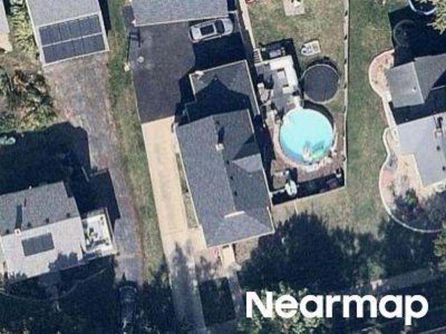 House for sale in West Chicago, Illinois