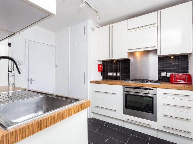 Apartment for rent in King's Cross, Greater London
