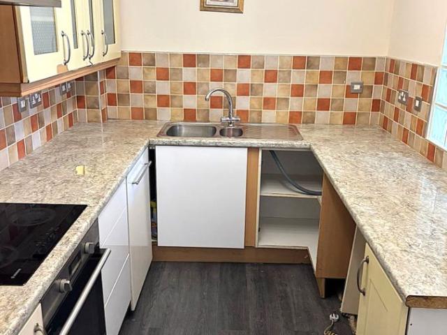 Apartment for rent in Cardiff International Sports Village, Falcon Lodge