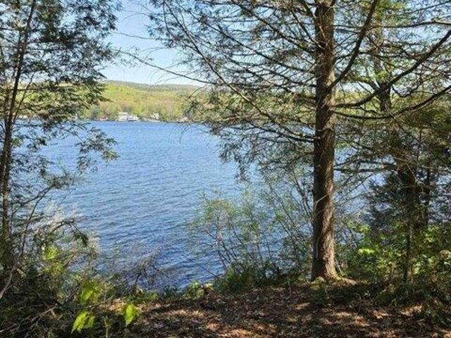 Land for sale in New Hampshire
