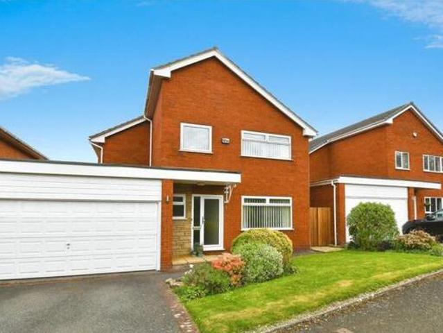 House for sale in Birkenhead, Liverpool City Region