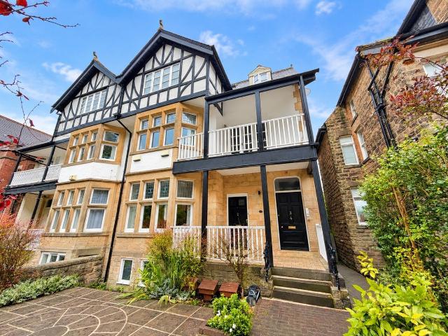 Apartment for rent in Harlow, Harrogate