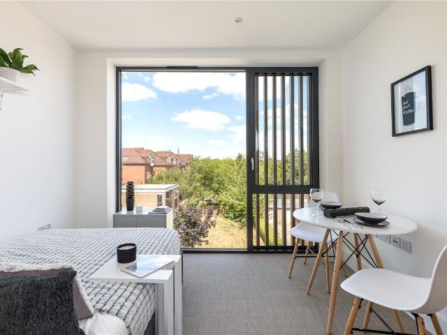 Studio for rent in Wealdstone, Greater London