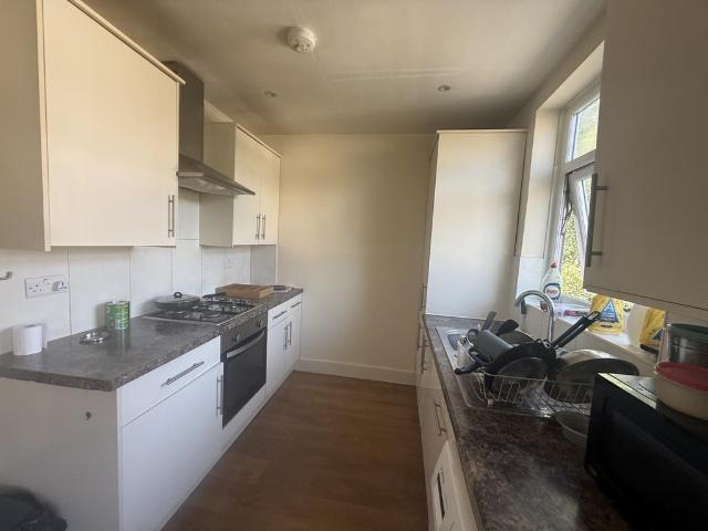 Apartment for rent in Wealdstone, Greater London