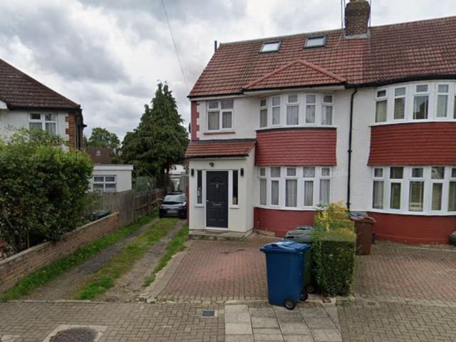 Apartment for rent in Lane, Greater London