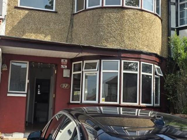 House for rent in Lane, Greater London