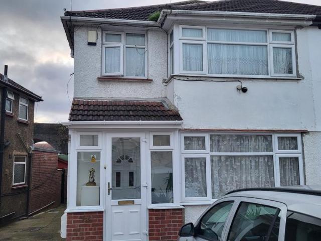 House for rent in London Borough of Harrow, Greater London