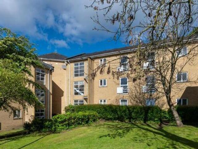 House for sale in Greater London