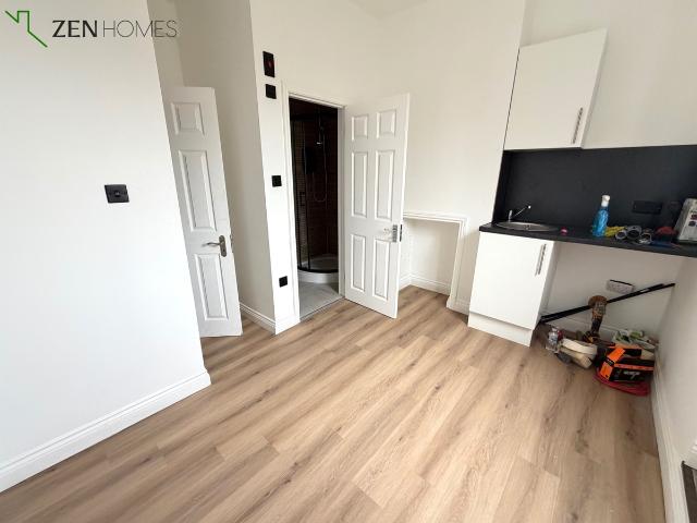 Studio for rent in Maida Hill, Greater London