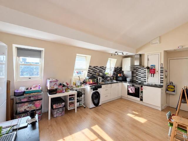 Apartment for rent in Kensal Town, Greater London