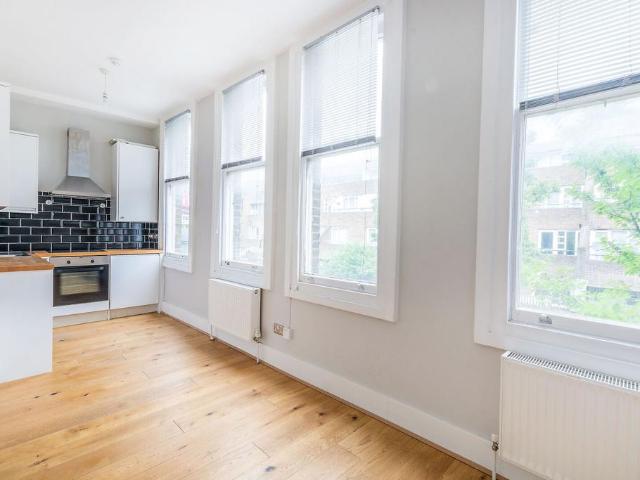 Apartment for rent in Kensal Town, Greater London