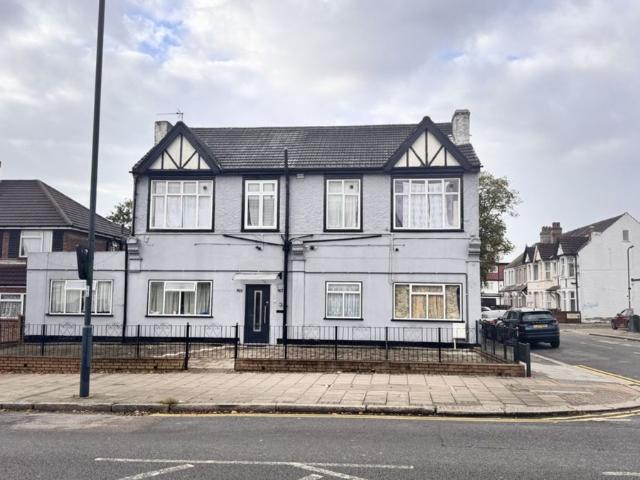 Room for rent in Sudbury, Greater London