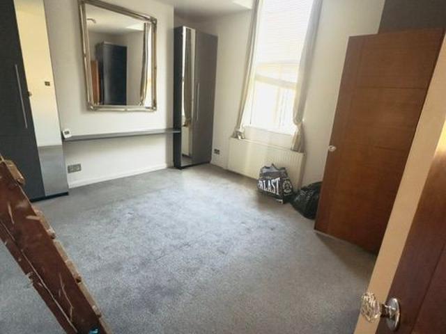 Apartment for rent in Harlesden, Greater London