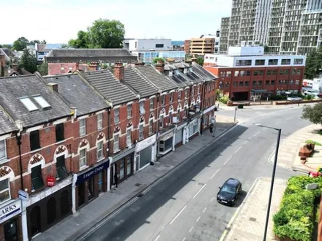 Apartment for rent in Harrow On The Hill, Greater London