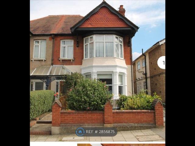 House for rent in Wealdstone, Greater London